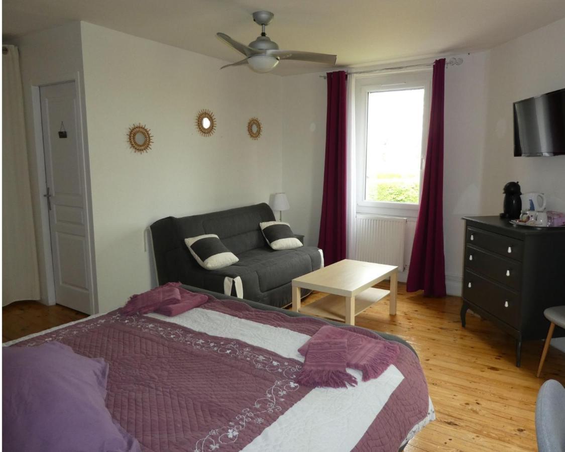 Chambres D'Hotes La Vigneronne Senouillac Esterno foto