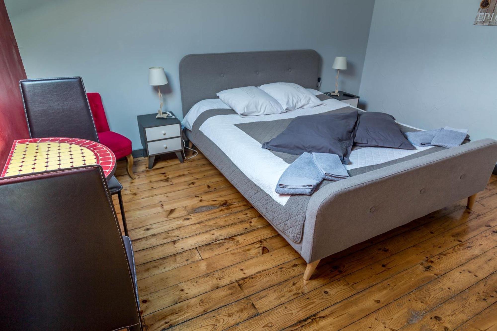 Chambres D'Hotes La Vigneronne Senouillac Esterno foto