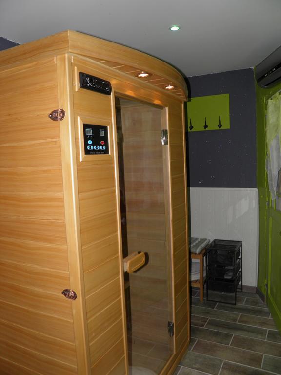 Chambres D'Hotes La Vigneronne Senouillac Esterno foto