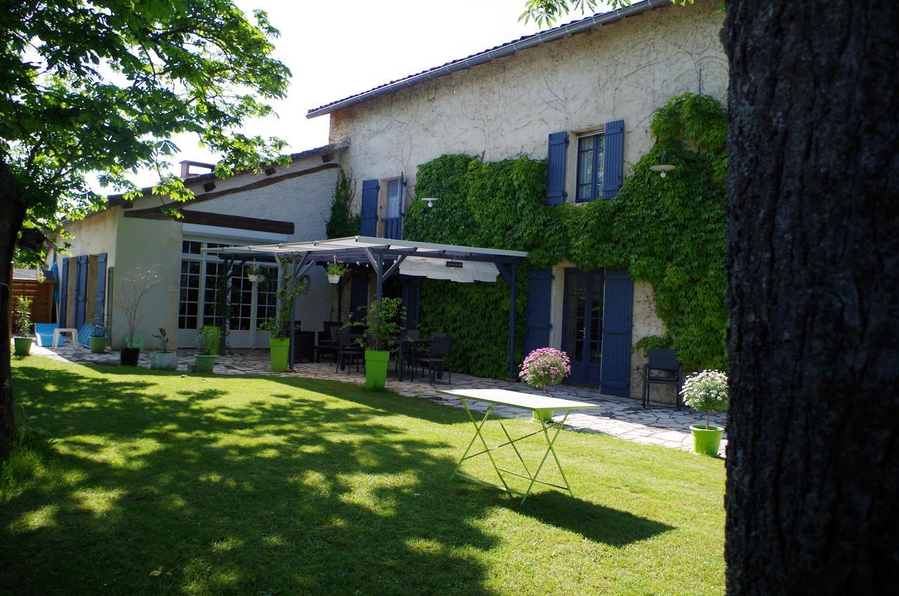 Chambres D'Hotes La Vigneronne Senouillac Esterno foto