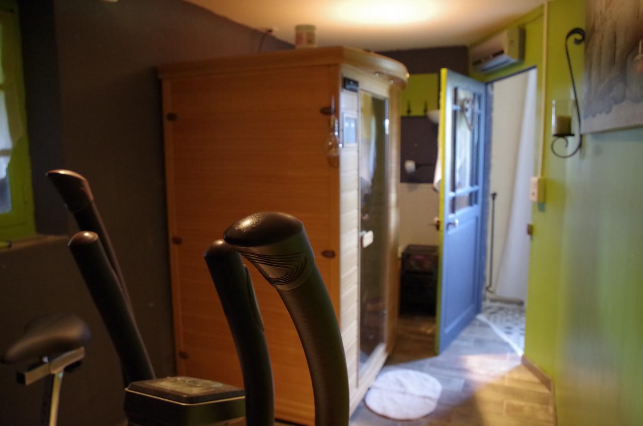 Chambres D'Hotes La Vigneronne Senouillac Esterno foto