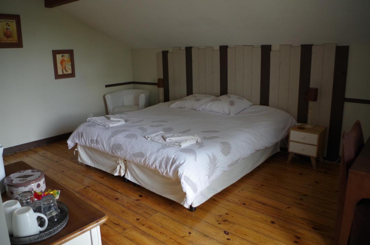 Chambres D'Hotes La Vigneronne Senouillac Esterno foto