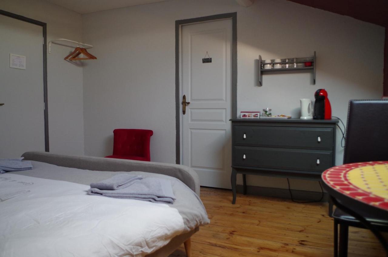 Chambres D'Hotes La Vigneronne Senouillac Esterno foto